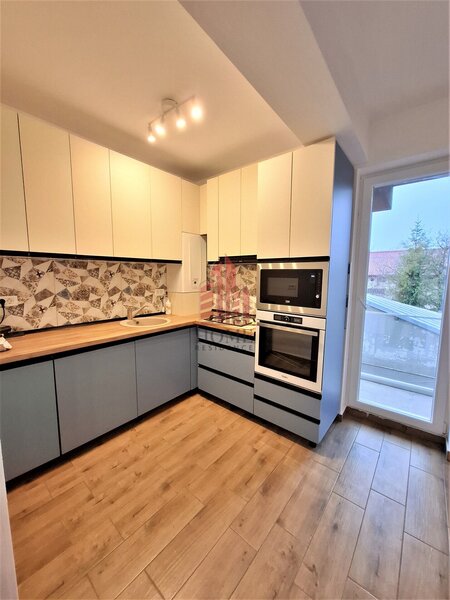 Oltenitei- Paraul Rece- 3 cam- 77mp-dec- mutare rapida- et.1- parcare